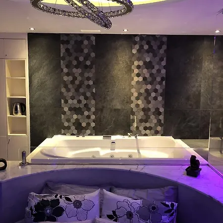 Luxury דירה אסיסי